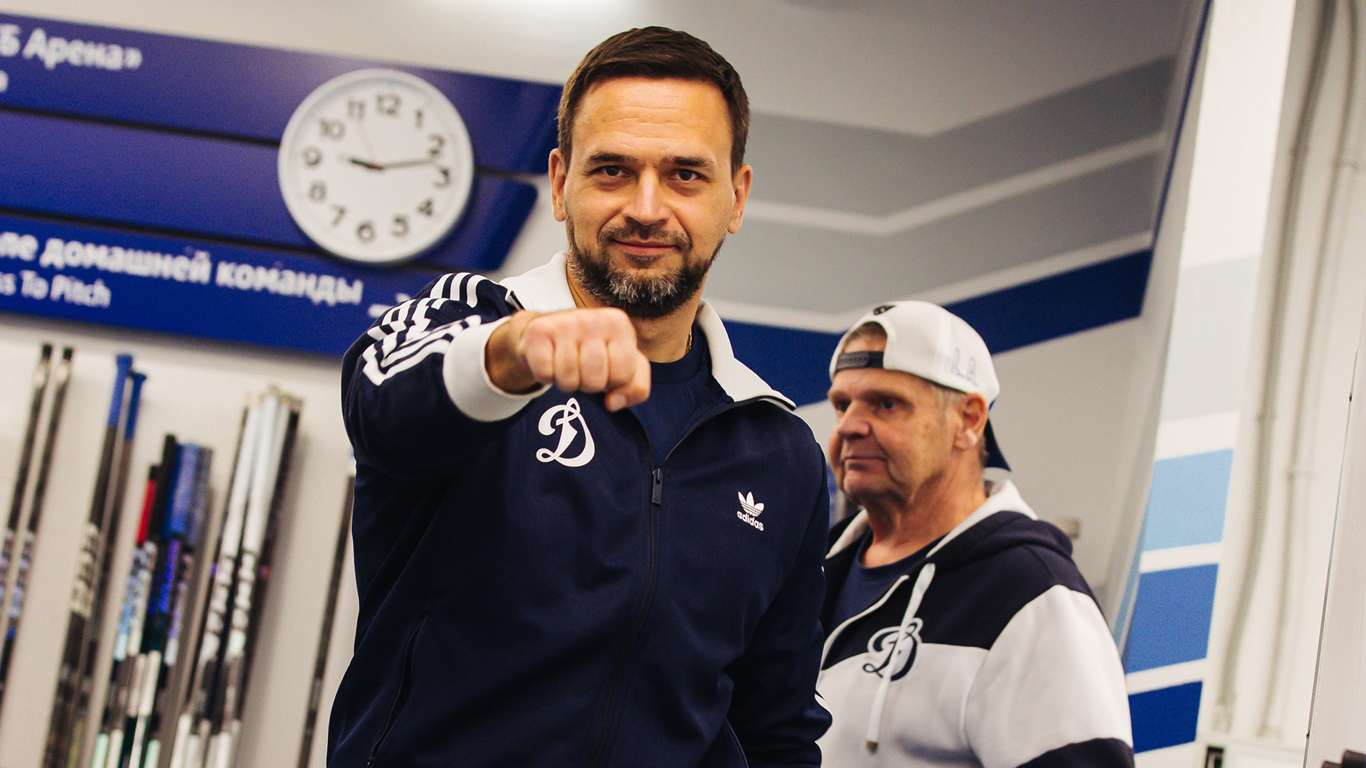 Александру Ахлаткину — 43!