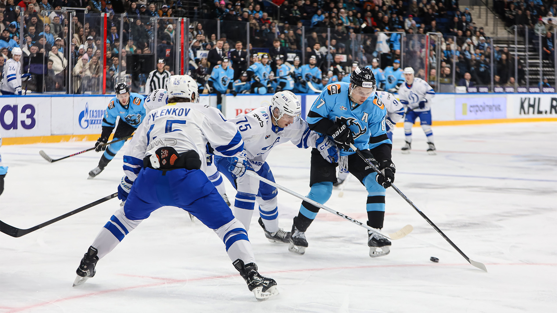 Вернулись за реваншем. Бело-голубые вновь сыграют в Минске