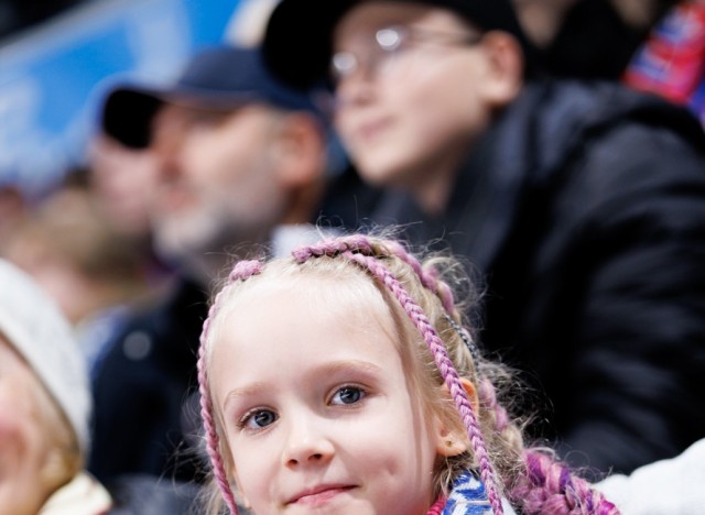 01.11.2025. Трибуны в лицах