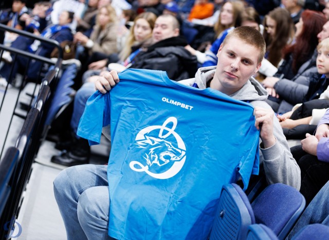 01.11.2025. Трибуны в лицах