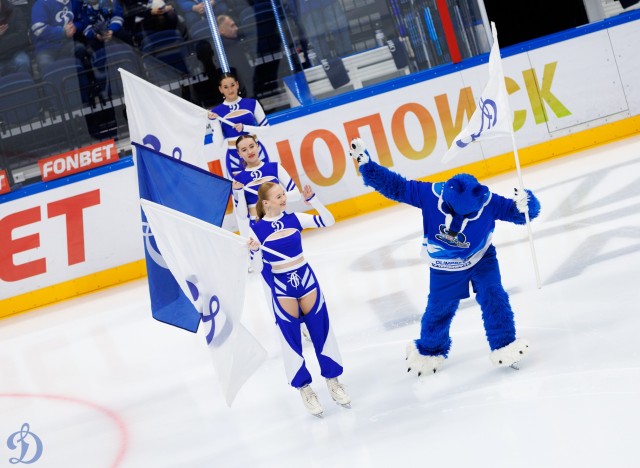 08.11.2025 Трибуны в лицах