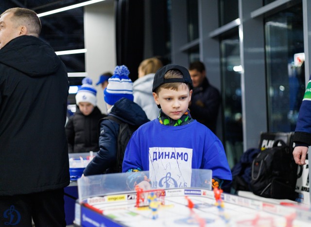 08.11.2025 Трибуны в лицах