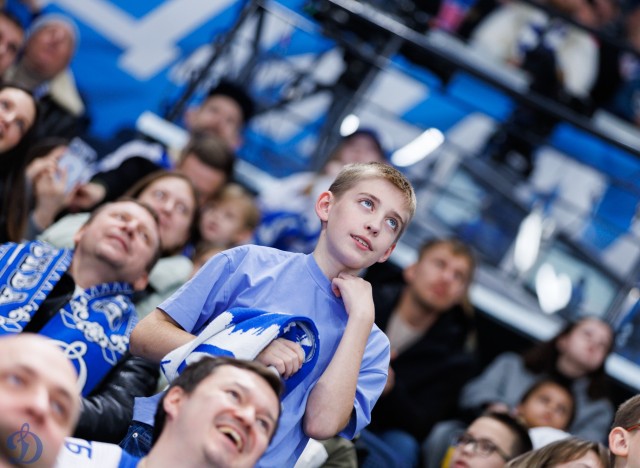 08.11.2025 Трибуны в лицах