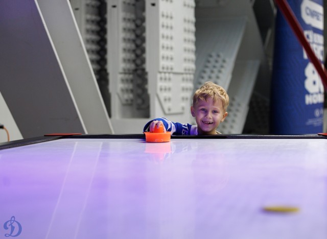 08.11.2025 Трибуны в лицах