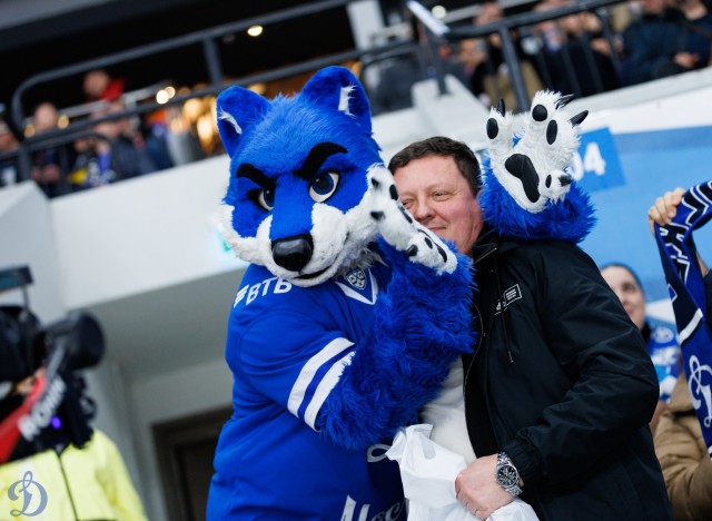 18.11.2025 Трибуны в лицах