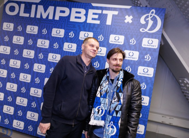 24.11.2025 Автограф-сессия Александра Еременко, Максима Афиногенова, Алексея Терещенко и Сергея Вышедкевича