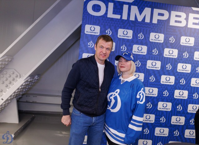 24.11.2025 Автограф-сессия Александра Еременко, Максима Афиногенова, Алексея Терещенко и Сергея Вышедкевича