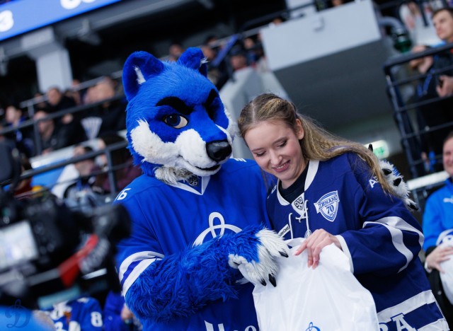 28.01.2026. Трибуны в лицах