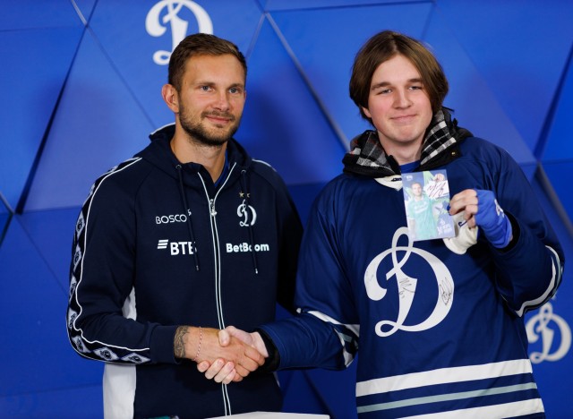 01.03.2026 Автограф-сессия Игоря Лещука