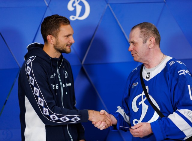 01.03.2026 Автограф-сессия Игоря Лещука