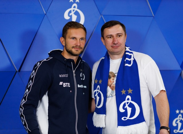 01.03.2026 Автограф-сессия Игоря Лещука