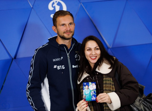 01.03.2026 Автограф-сессия Игоря Лещука