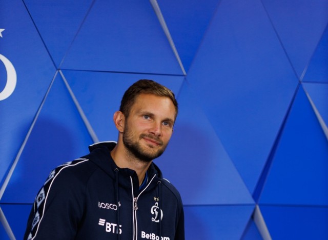 01.03.2026 Автограф-сессия Игоря Лещука