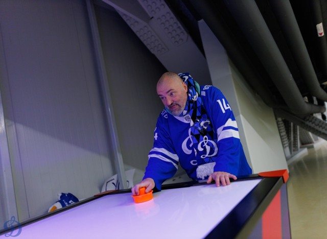 04.03.2026. Трибуны в лицах