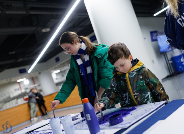 04.03.2026. Трибуны в лицах