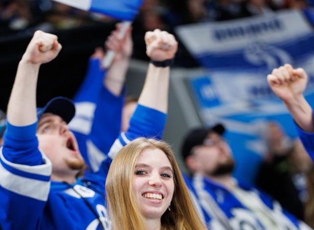 09.03.2026. Трибуны в лицах