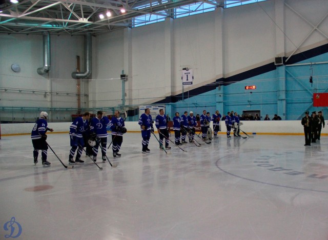 Открытие памятного монумента В.С.Мышкину и матч ветеранов