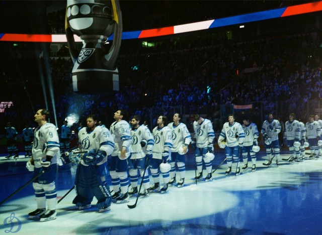 1/8 плей-офф Кубка Гагарина. «Динамо-Минск» — «Динамо» Москва в пленочных кадрах