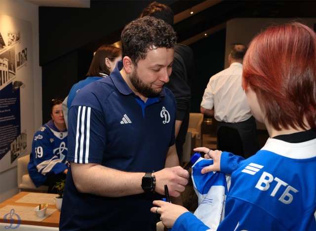 10.04.2026 Встреча команды с болельщиками