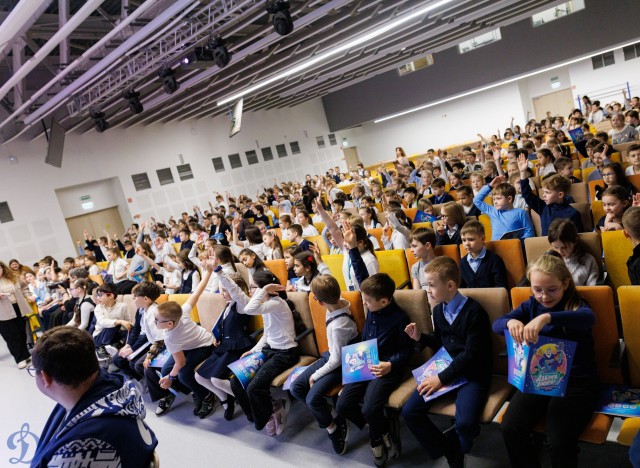 13.05.2026 Урок хоккея в школе №2094