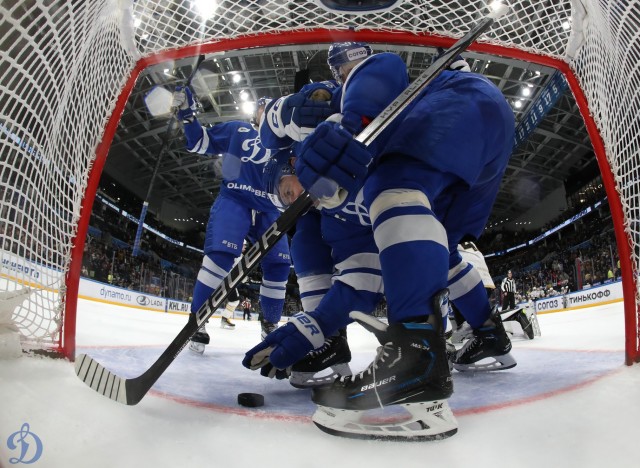 «Динамо» — «Адмирал»