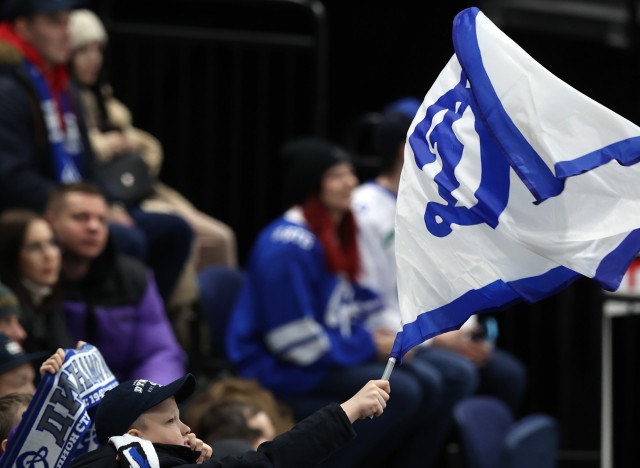 «Динамо» — «Адмирал»