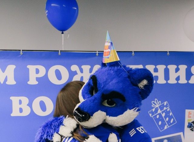 21.08.2024. Автограф-сессия и день рождения волка