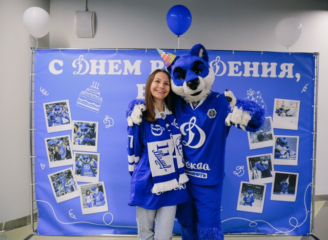 21.08.2024. Автограф-сессия и день рождения волка